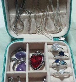 Simple Square Jewelry Organizer photo review