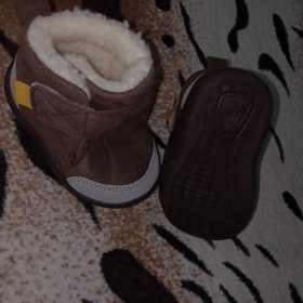 Kids Non-Slip Plush Short Boots photo review