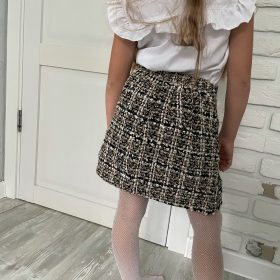 Girls Elegant  Plaid Skirt photo review