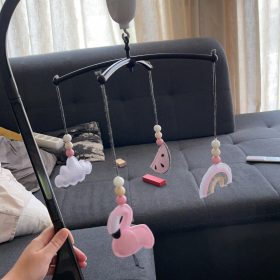White Rotary Mobile On The Bed Hanging Toys photo review