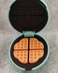 Mini Waffle Toaster Craft Toy photo review