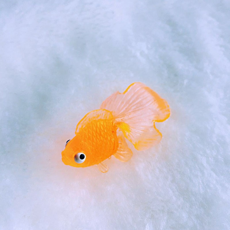 10pcs Rubber Simulation Small Goldfish Gold Fish Kids Toy