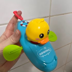 Cartoon Duck Baby Bath Toys photo review
