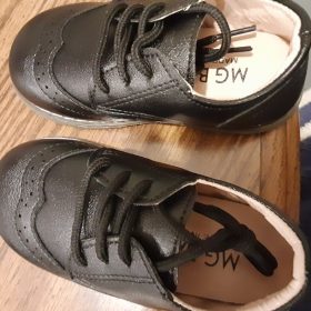 Classic Leather Shoes for Kids photo review